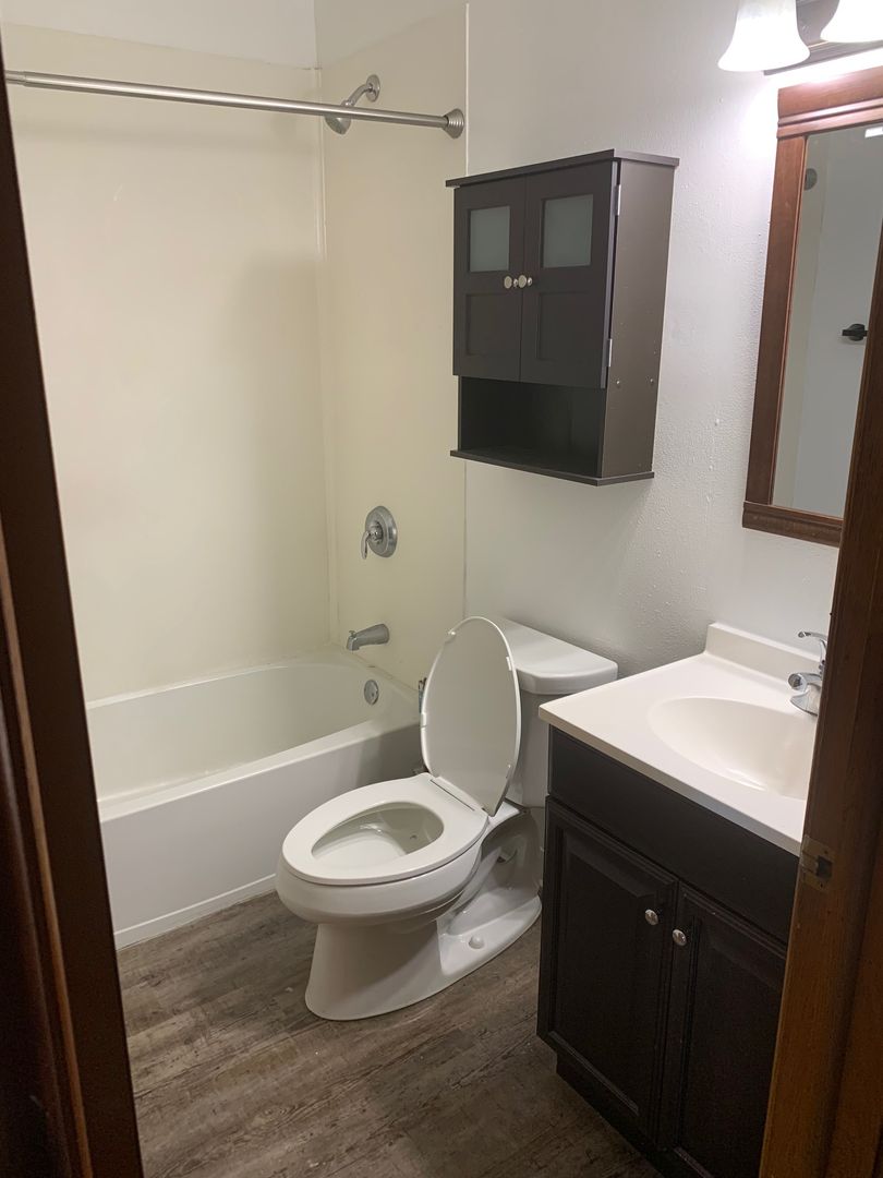 South Milwaukee Apartment: 3010 5th Avenue