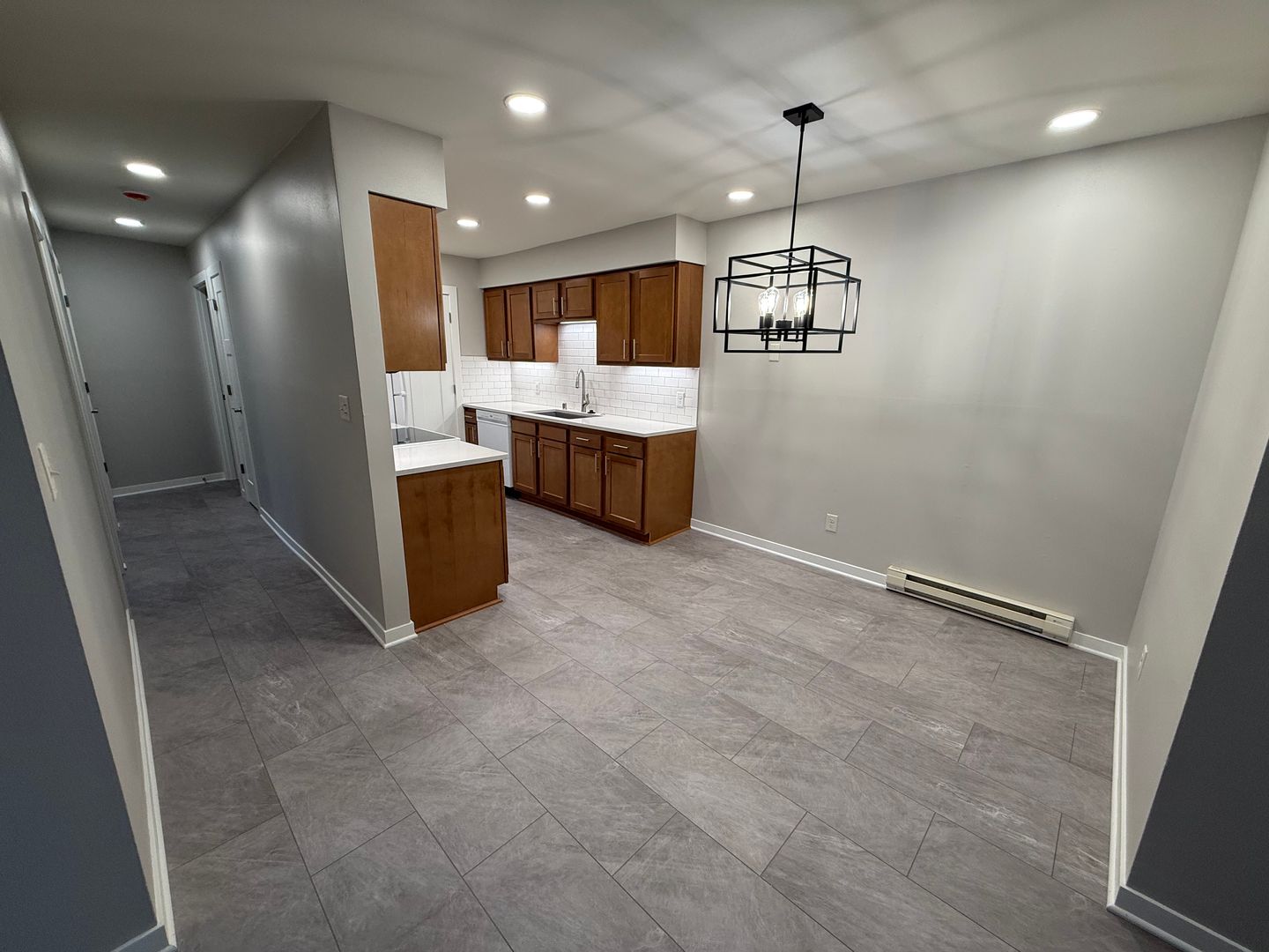 Menomonee Falls Apartment: N80 W13004 Fond du Lac Ave