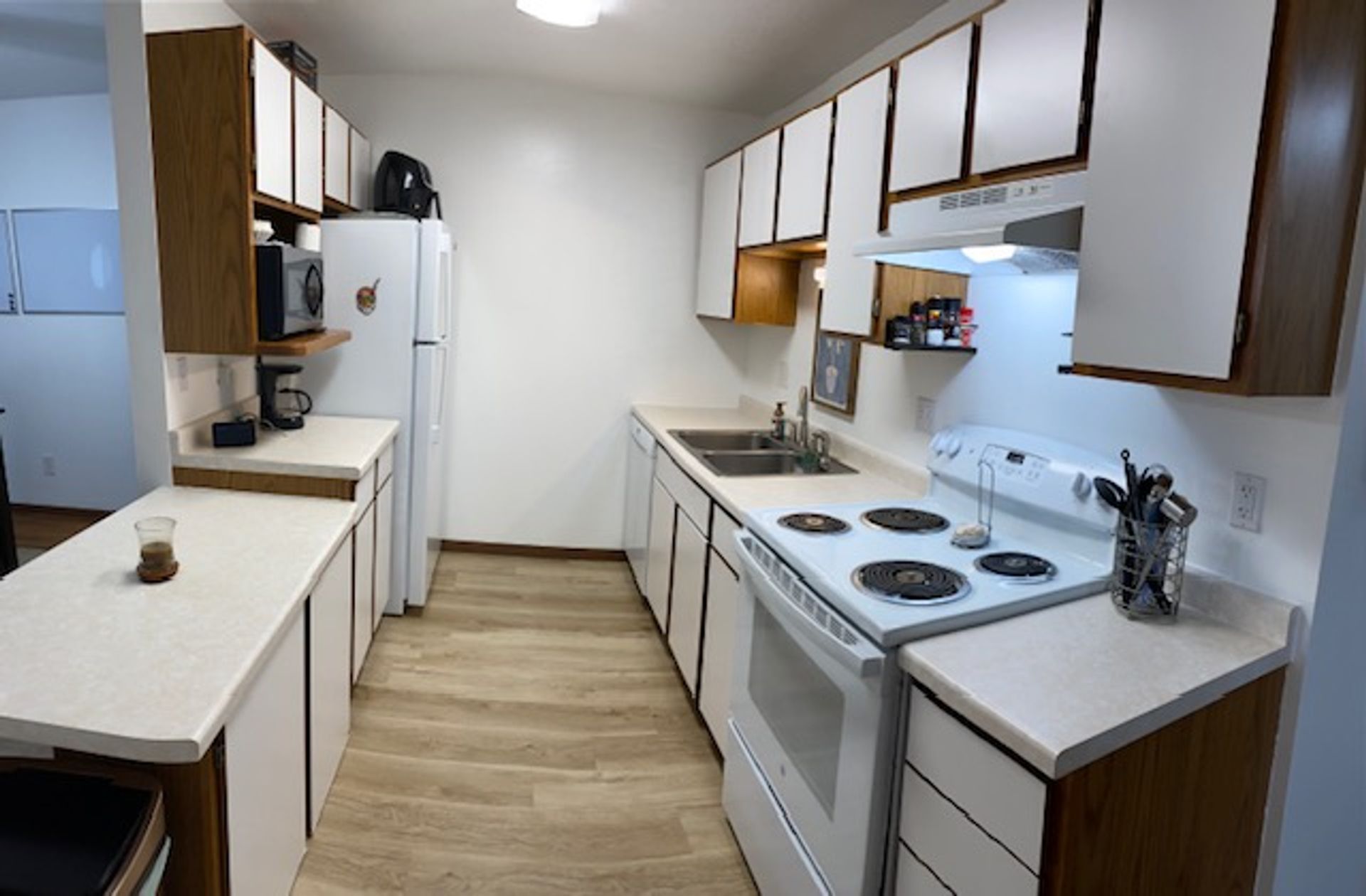 Onalaska Apartment: 913 12th Ave S. and 916 13th Ave S.