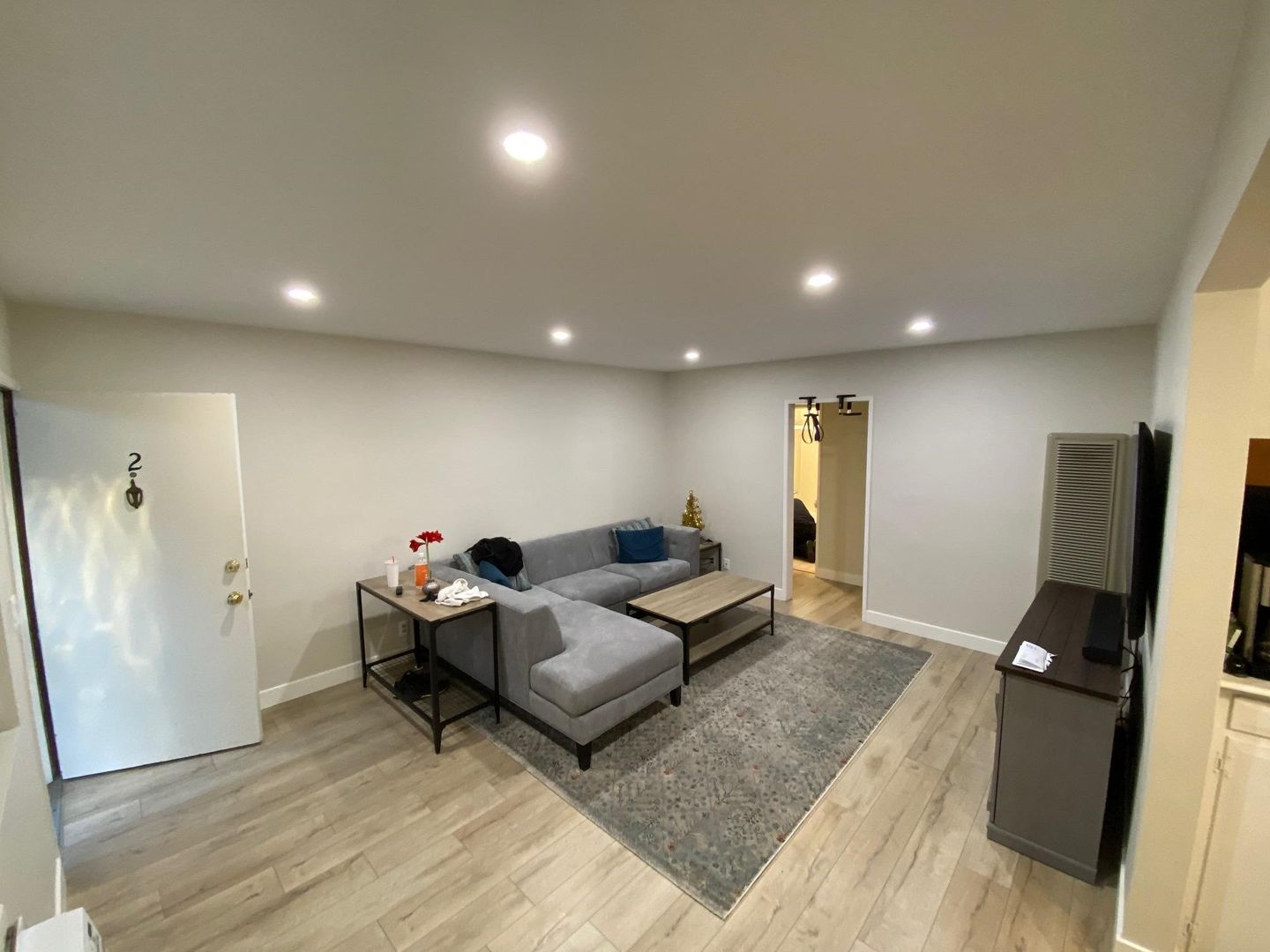 Glendale Apartment: 124 S. Everett Street