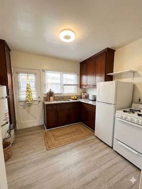 Charming Studio Now Available – photo 1