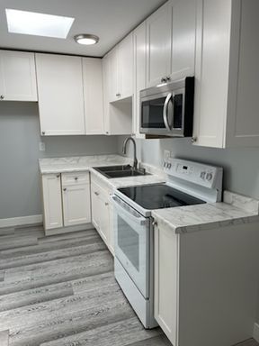 First Floor 2BD Available NOW! – photo 1