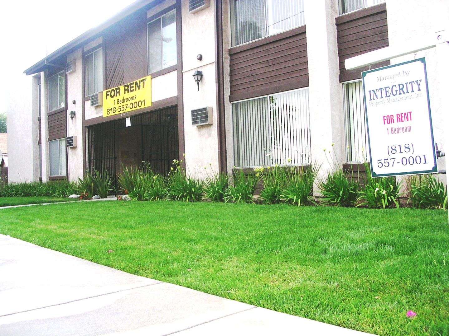 North Hollywood Apartment: 6129 N. Cahuenga Boulevard