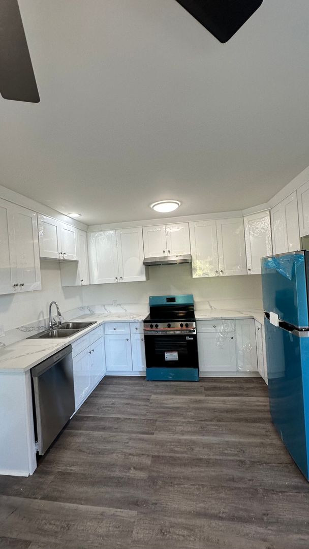 Burbank Apartment: 604 E. Verdugo Avenue