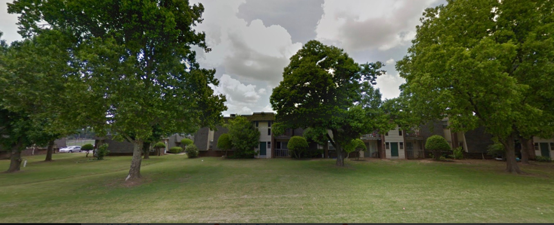 Bethany Apartment: 3901 N. Rockwell Ave.