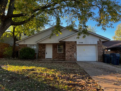 Renovated 4 Bed 2 bath in Southeast Oklahoma City! $300 off on the first month's rent! – photo 1