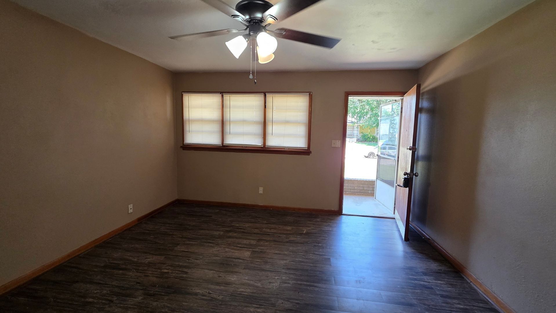 Gallery Image 18