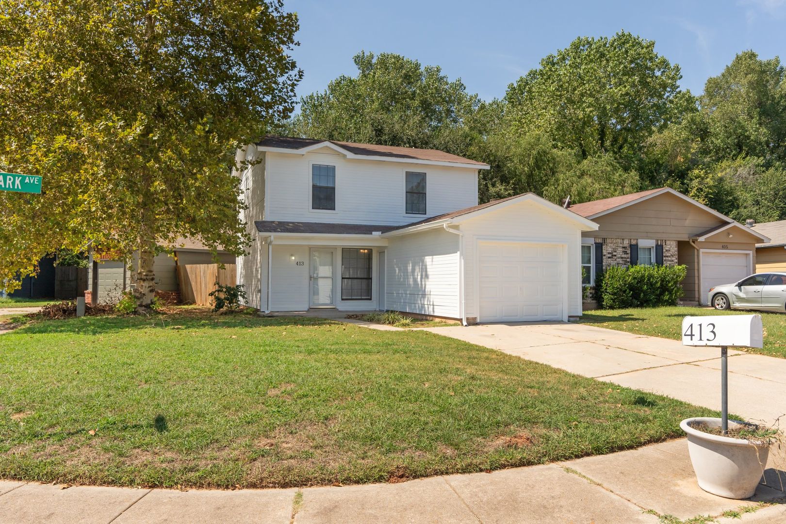 Edmond House: 413 Manner Park Avenue