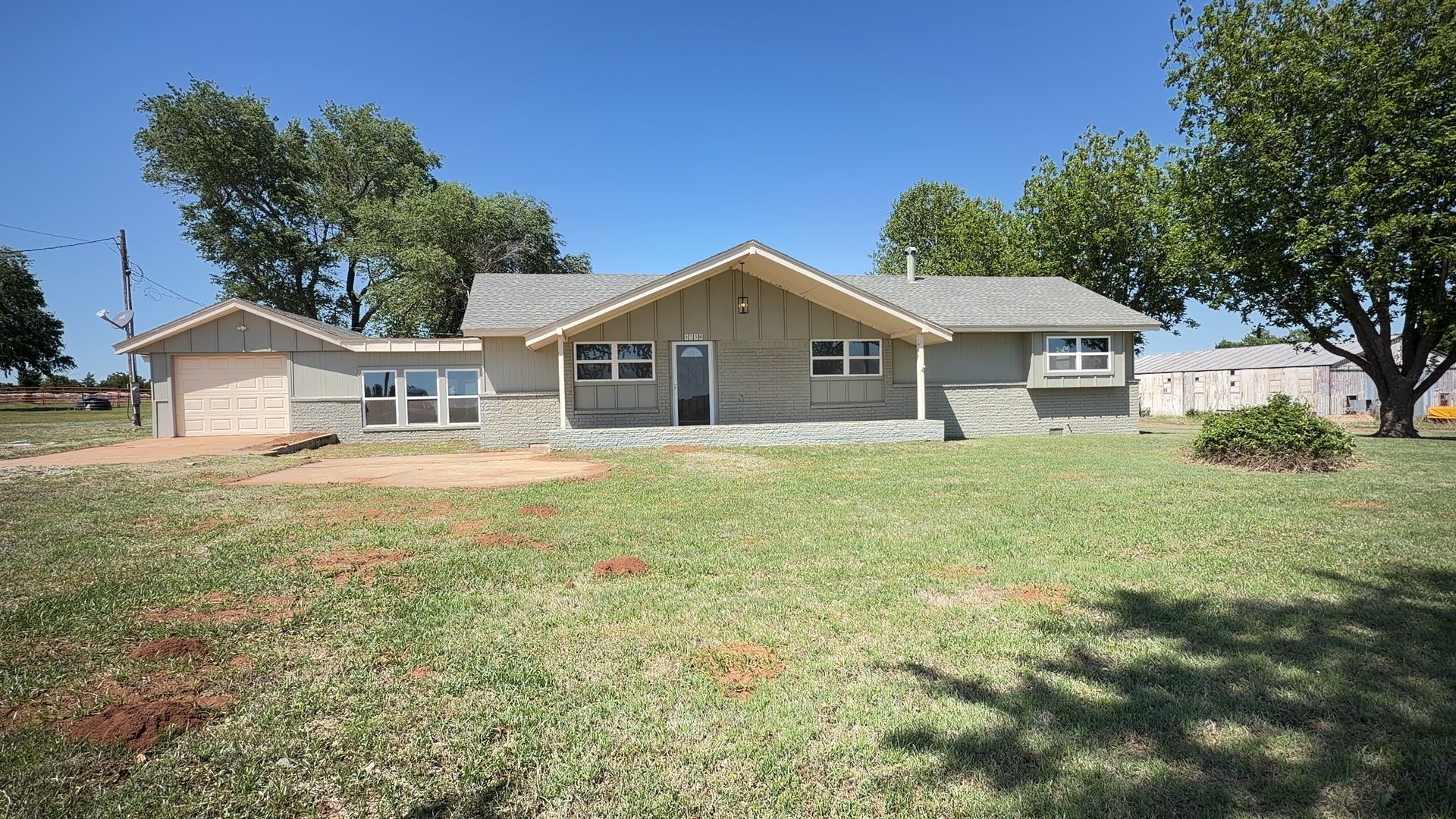 Guthrie House: 5150 W. Camp Dr.