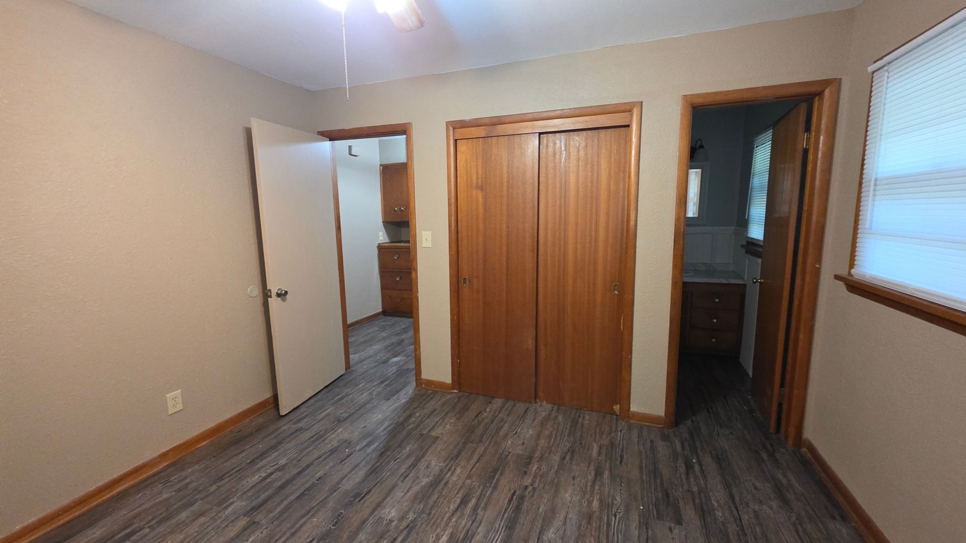 Gallery Image 25