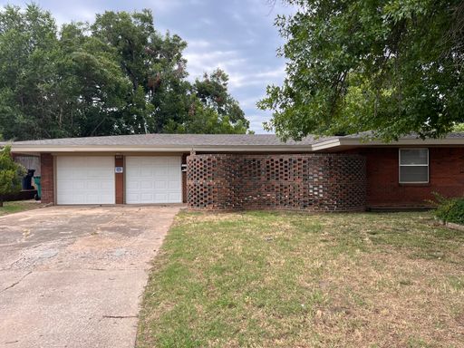 3 Bed 1.5 Bath in OKC – photo 1