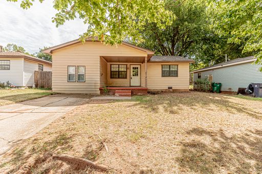 3 Bed 1 Bath