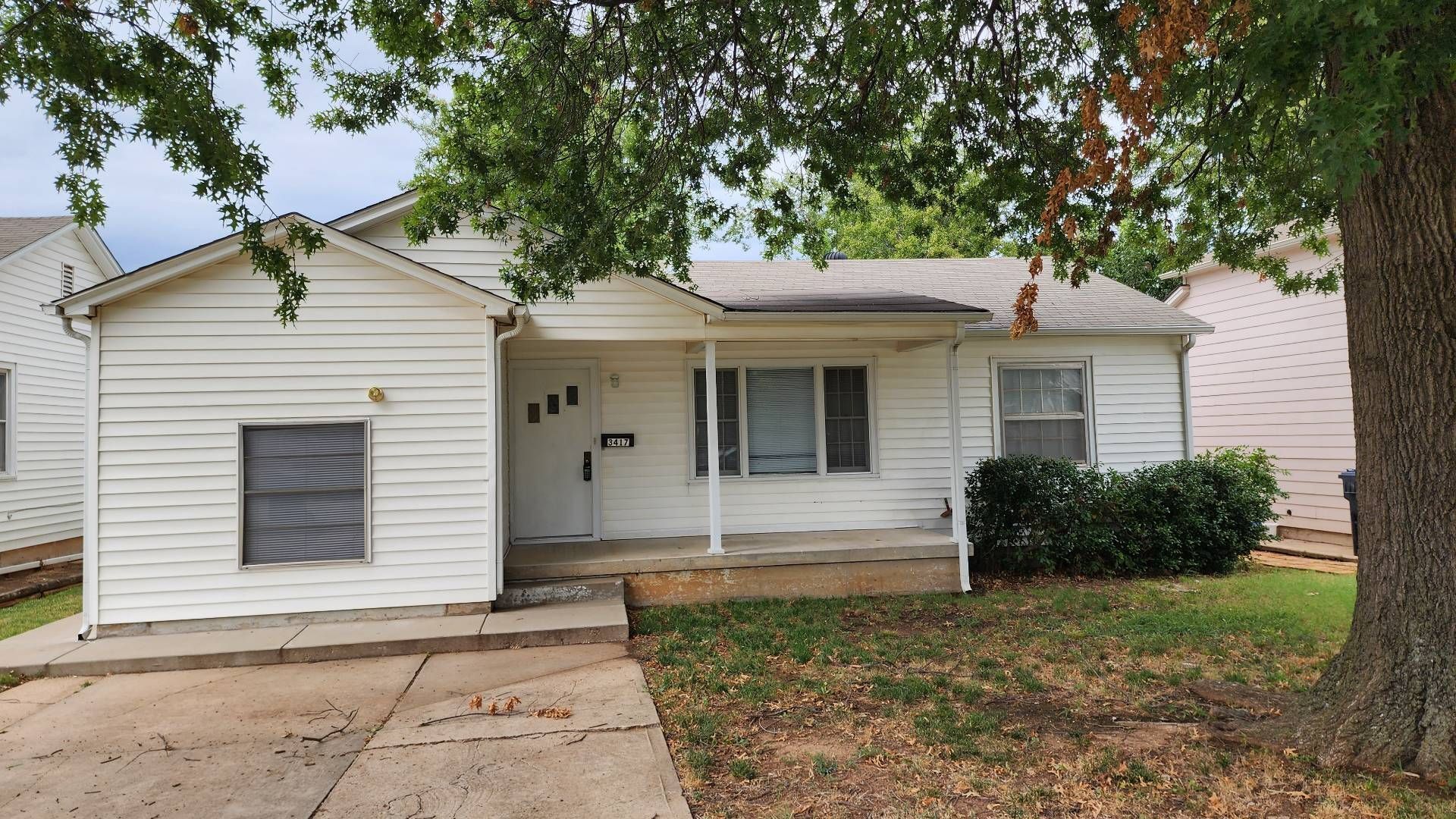 Oklahoma City House: 3417 Pioneer St.