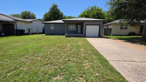 2 Bedroom 1 Bath Home in Southwest Oklahoma City! $0 Security Deposit Option! $955 Per Month! – photo 1