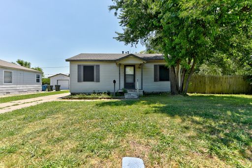 416 Reed Place