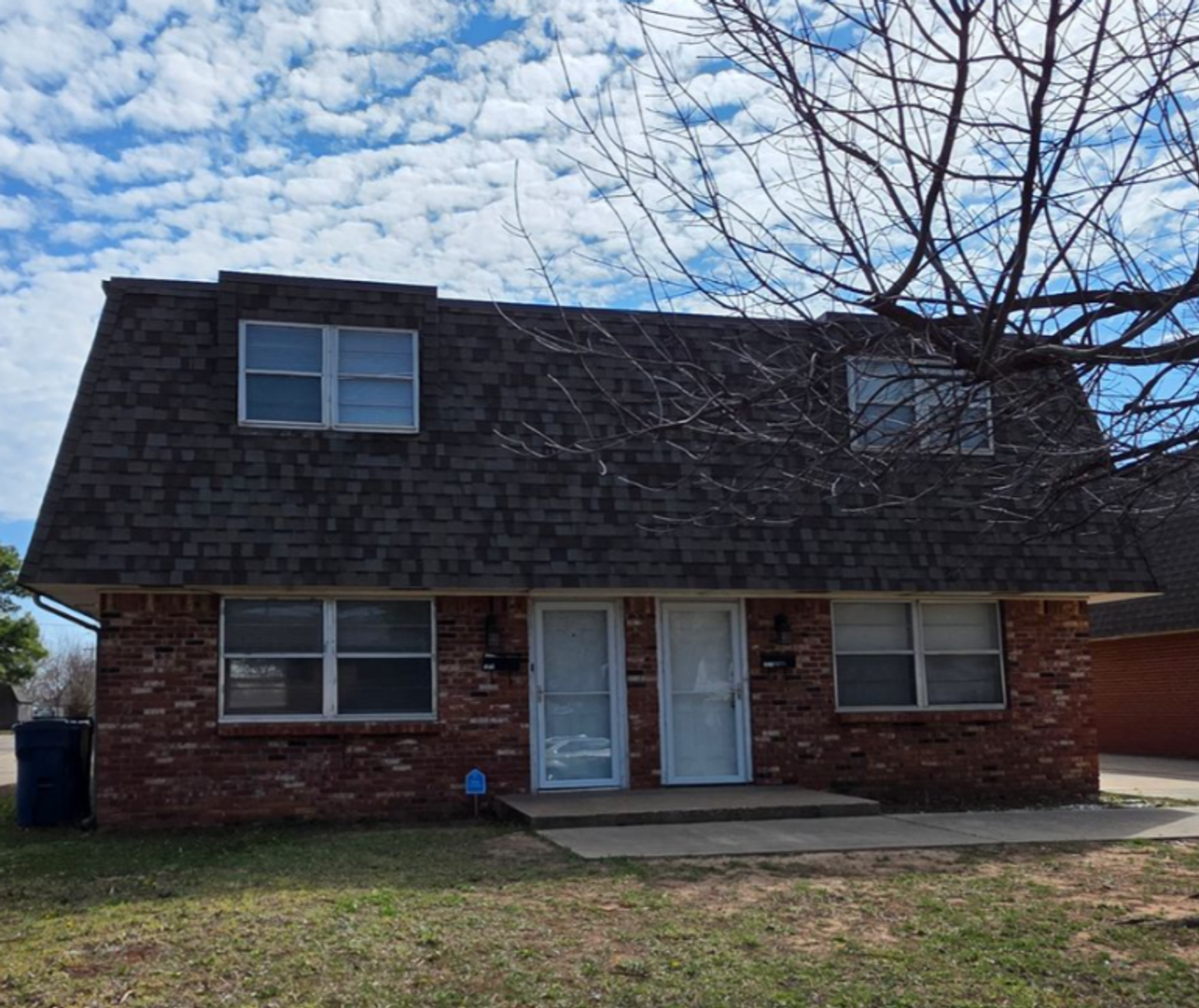 Edmond House: 2610 Elwood Dr.