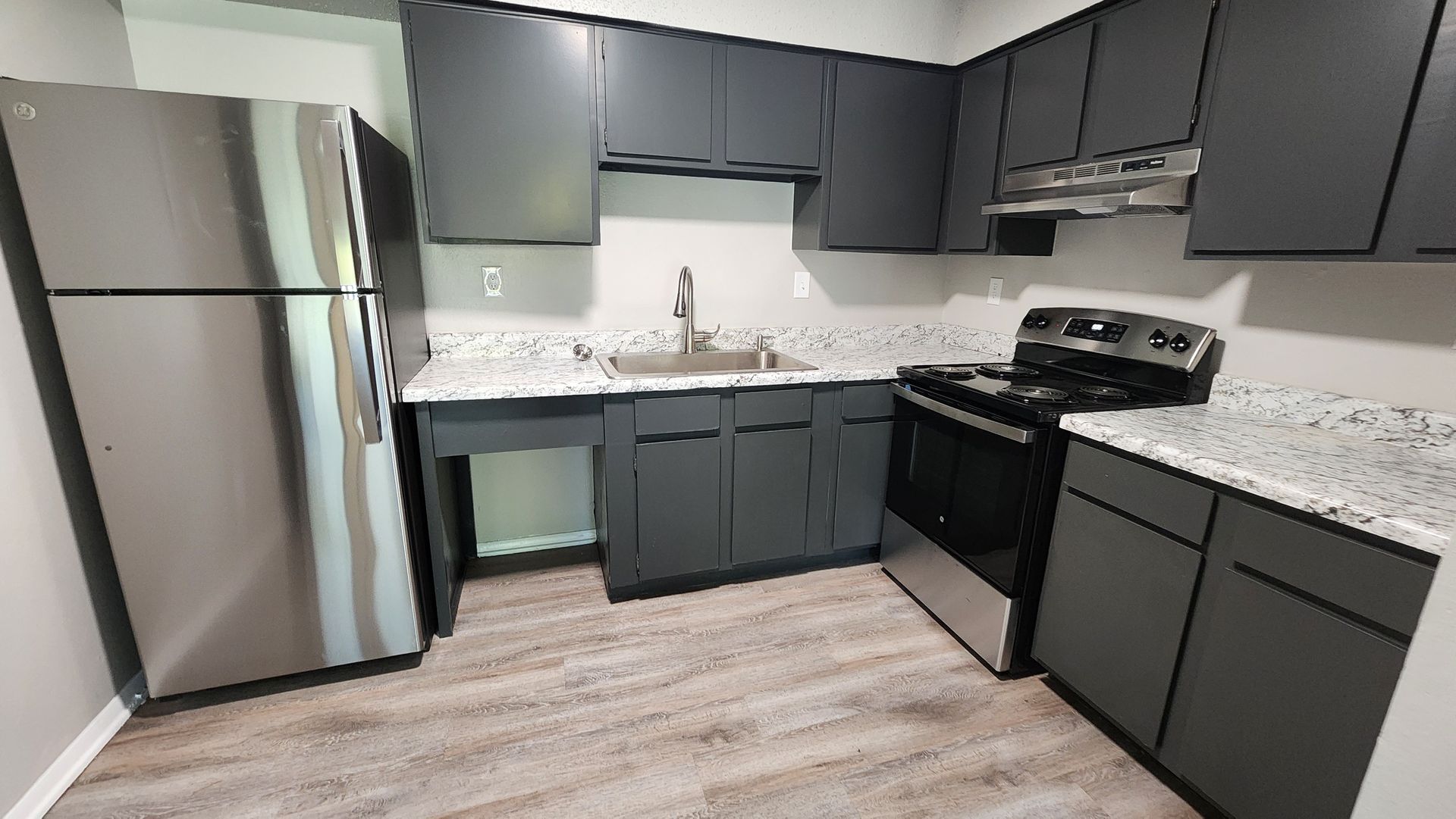 Bethany Apartment: 3901 N. Rockwell Ave.