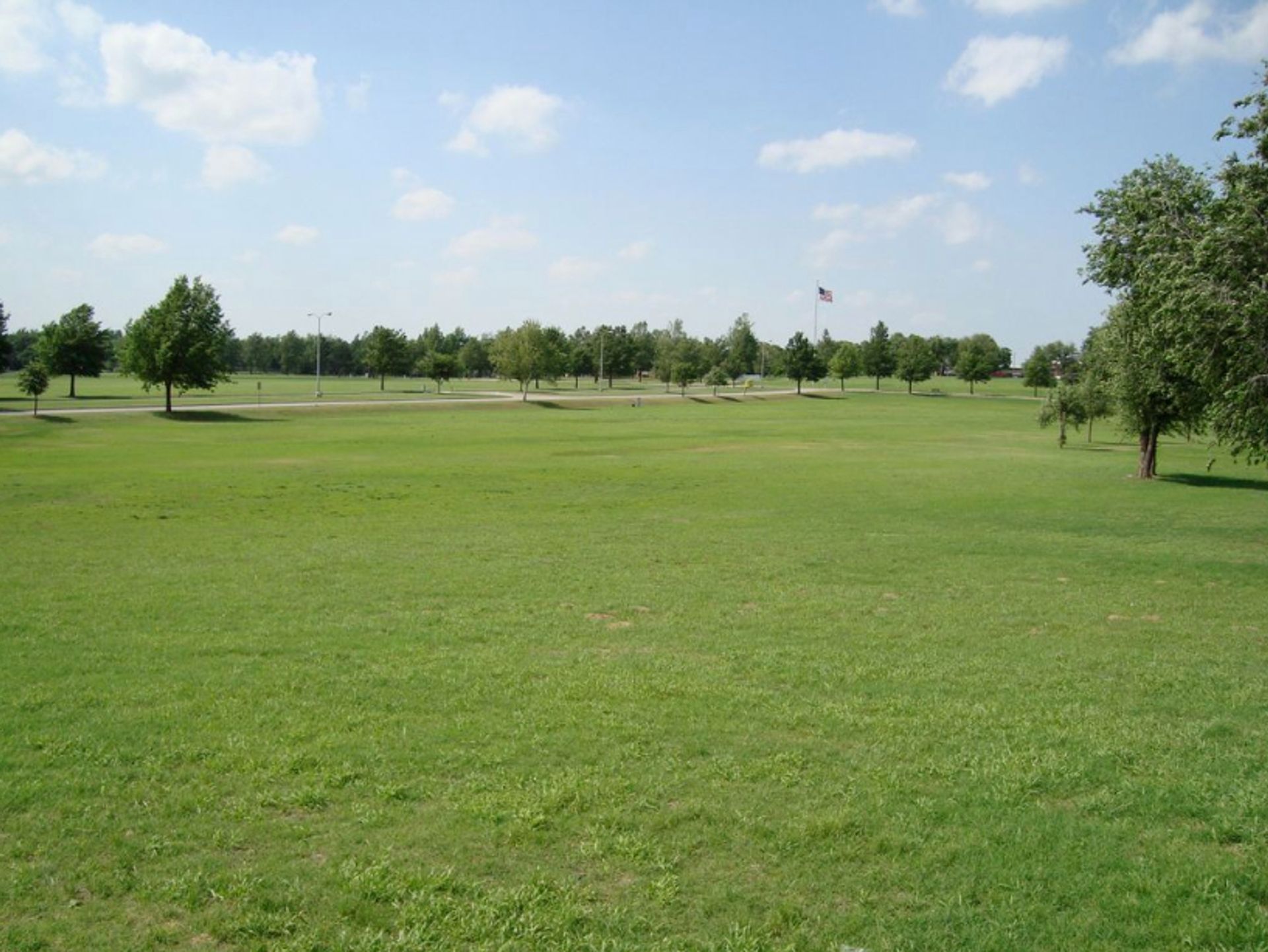 Bethany Apartment: 3901 N. Rockwell Ave.