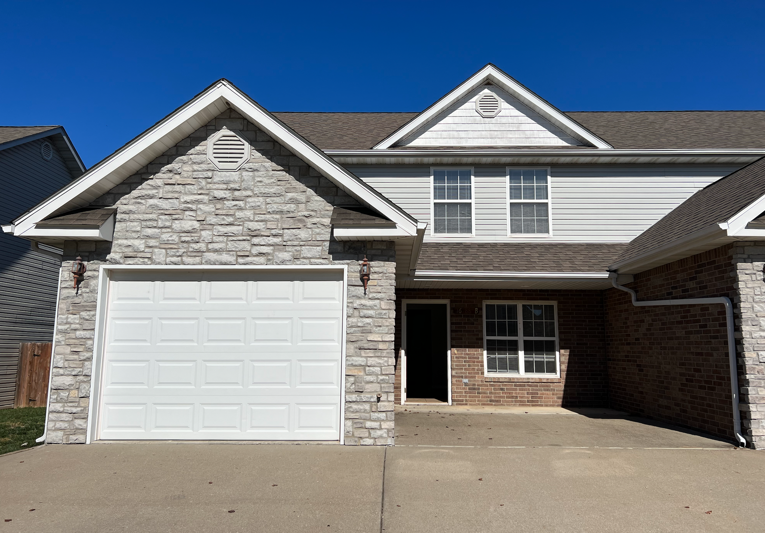 St. Robert Apartment: 16026 A&B Holy Cross