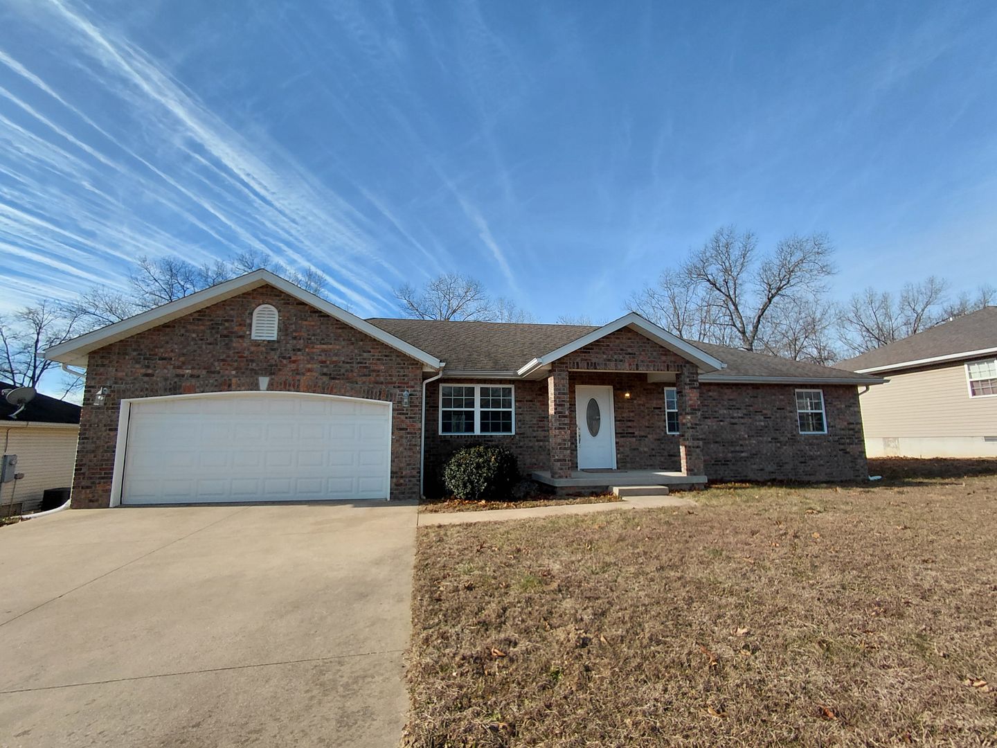 St Robert House: 16250 Heartland Ln