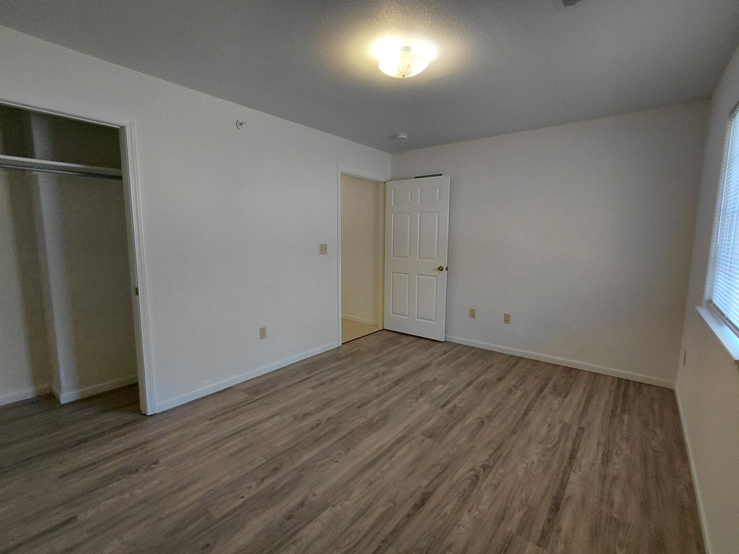 Waynesville Apartment: 120 Booker Rd