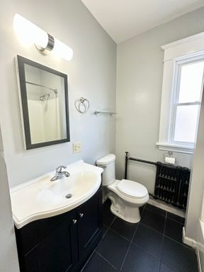 423 Hamilton Street - 2nd Floor , Albany, NY 12203