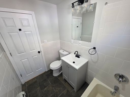 372 Mansion St. - Apt. 2W, Poughkeepsie, NY 12601