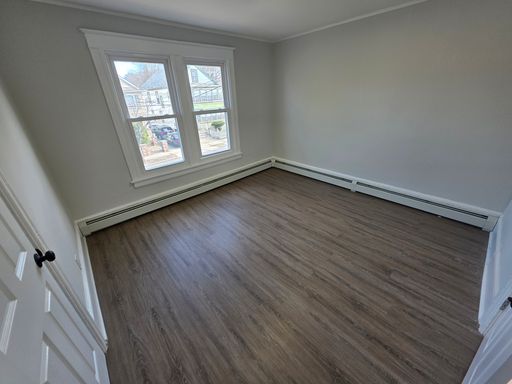 372 Mansion St. - Apt. 1E, Poughkeepsie, NY 12601