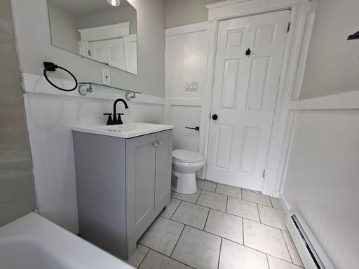 372 Mansion St. - Apt. 1E, Poughkeepsie, NY 12601