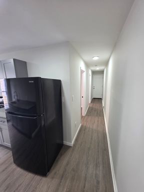 372 Mansion St. - Apt. 2E, Poughkeepsie, NY 12601