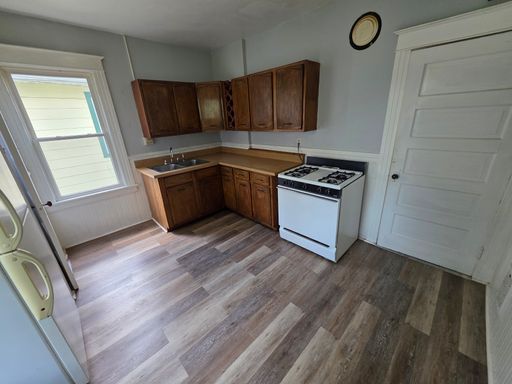 12 May St - 2nd Floor, Poughkeepsie, NY 12601