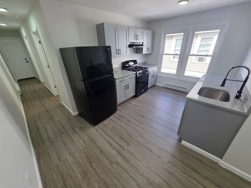 372 Mansion St. - Apt. 2W, Poughkeepsie, NY 12601