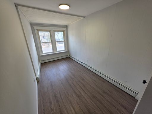 372 Mansion St. - Apt. 2E, Poughkeepsie, NY 12601