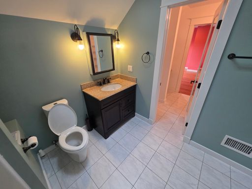 3 Laura Court, Poughquag, NY 12570