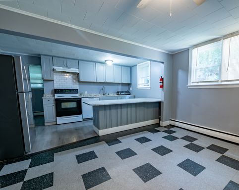 175 Marys Ave, Kingston, NY 12401