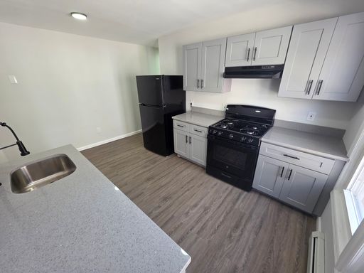 372 Mansion St. - Apt. 2W, Poughkeepsie, NY 12601