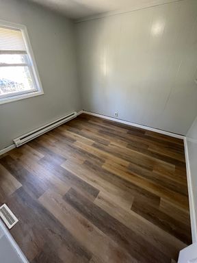 142 - 148 Burlingham rd - Cottage , Bloomingberg, NY 12721