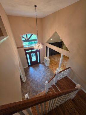 3 Laura Court, Poughquag, NY 12570