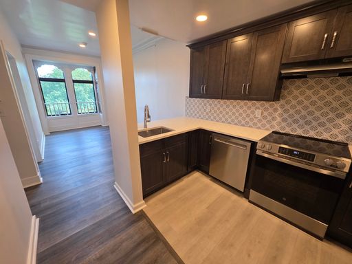 4 Eastman Terrace - Unit 3, Poughkeepsie, NY 12601