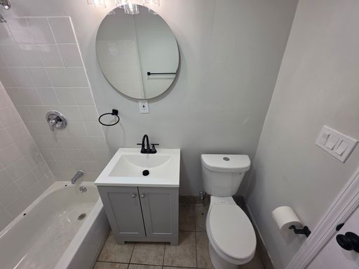 372 Mansion St. - Apt. 2E, Poughkeepsie, NY 12601