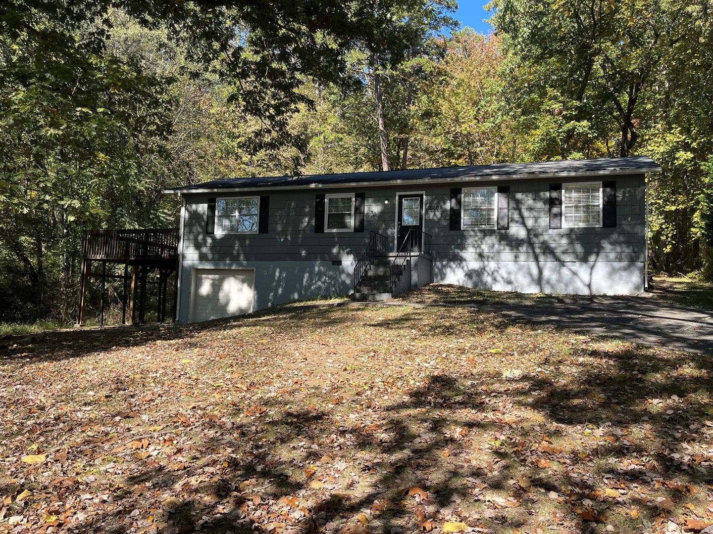 Knoxville House: 2205 Ridgecrest Drive