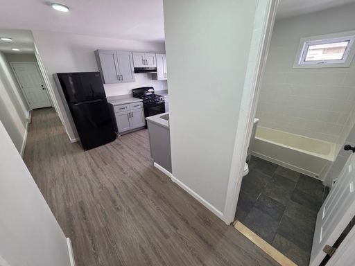 372 Mansion St. - Apt. 2W, Poughkeepsie, NY 12601