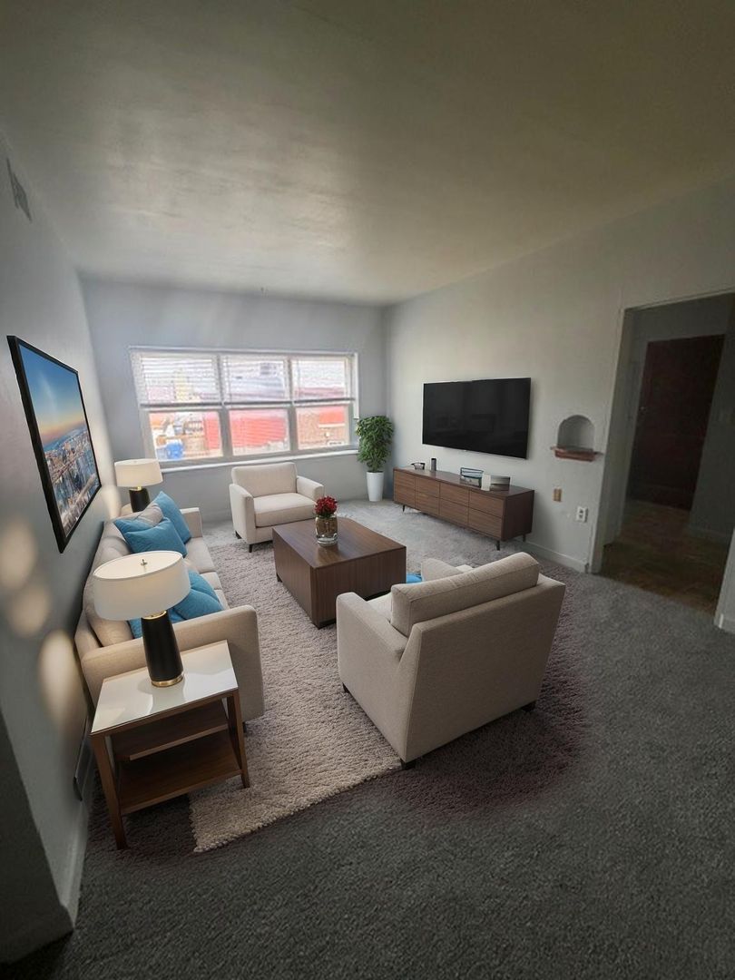 Bettendorf Apartment: 808 State Street