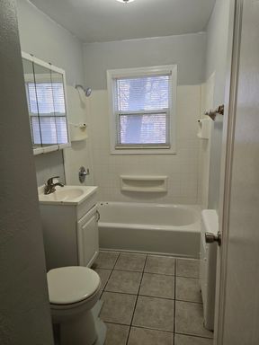 2 Bedroom Apartment – photo 1