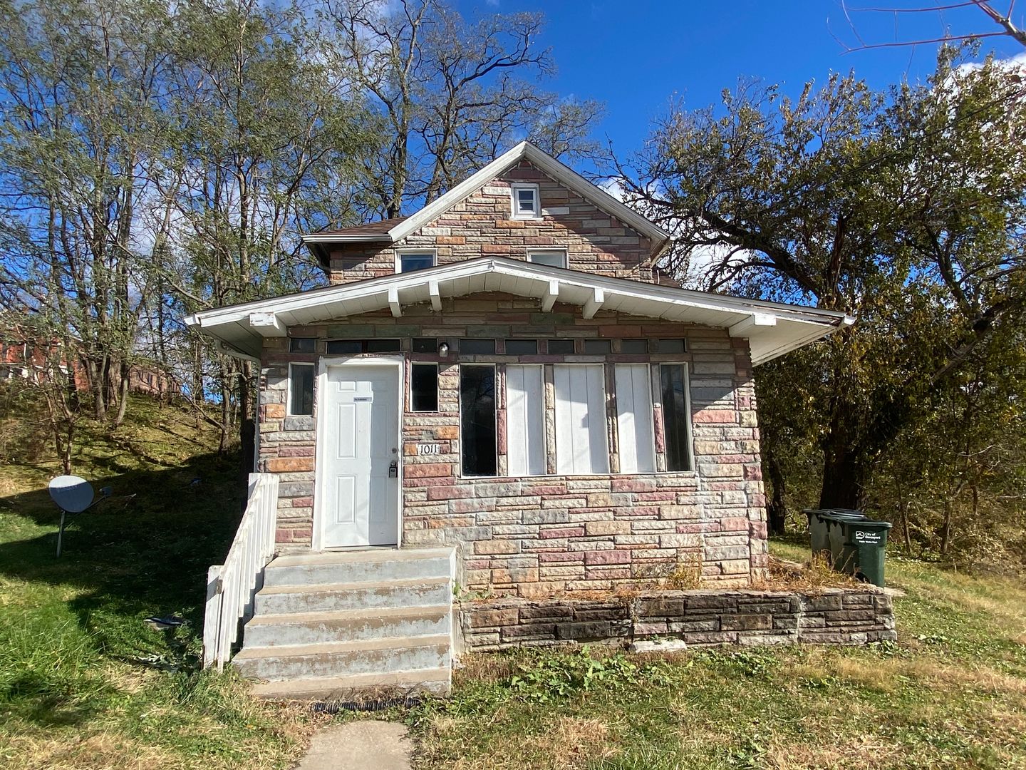 Davenport Apartment: 1011 Ripley Street