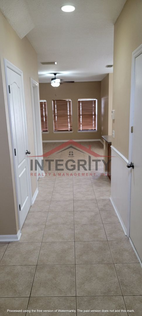 Jacksonville House: 5246 Brighton Park Lane