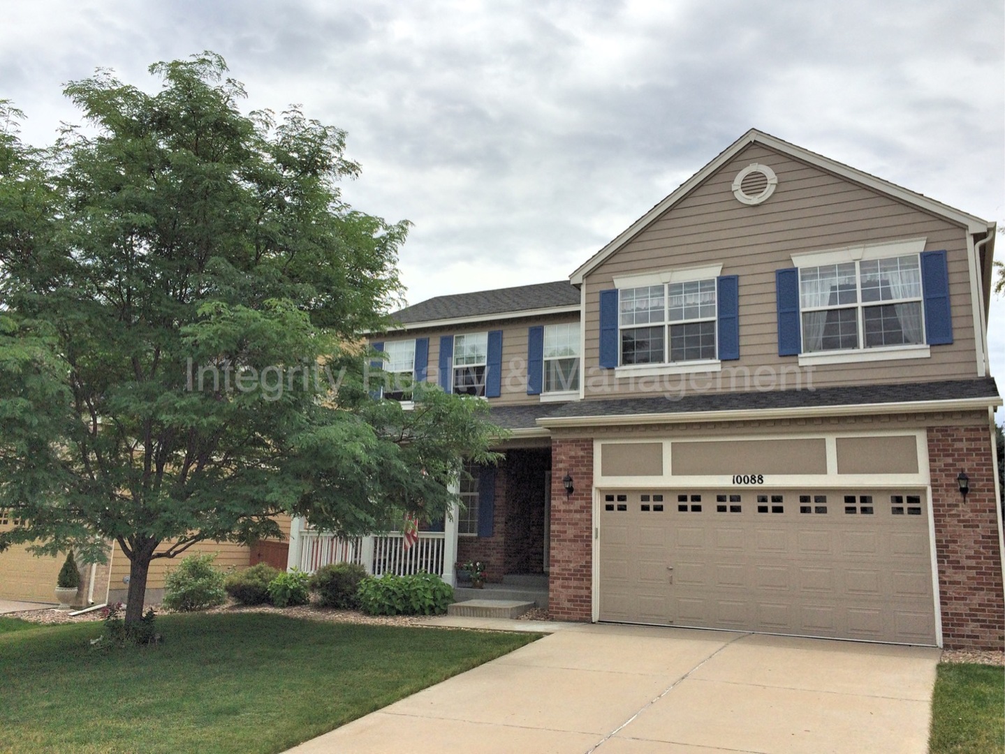 Highlands Ranch House: 10088 Darwin LN