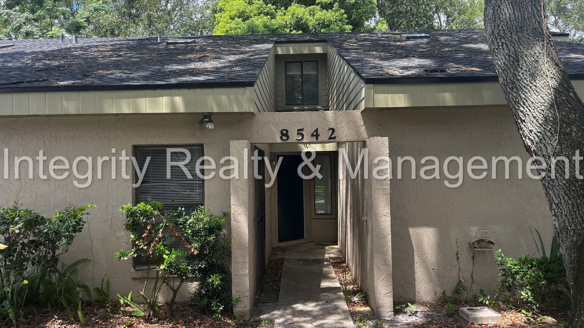 Jacksonville House: 8542 Colony Pine Cir W