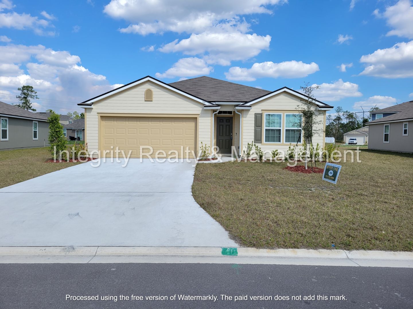 Jacksonville House: 6137 Black Stallion Drive