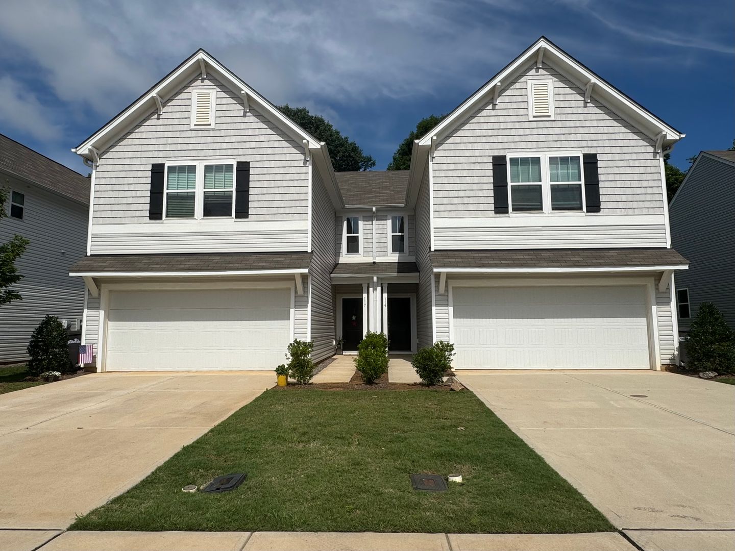 3 br Paired Home minutes from I-77 and I-40 READY NOV 7TH